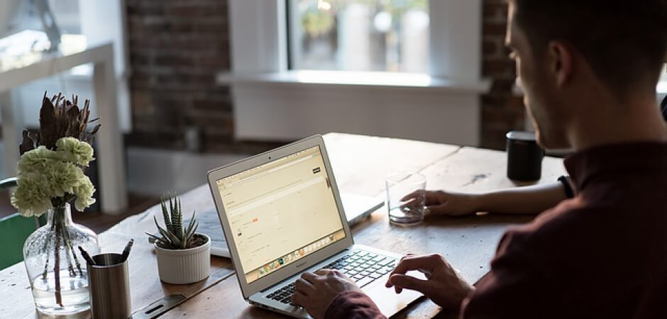 Rollen zijn fundamenteel anders dan functies Rollen zijn fundamenteel anders dan functies