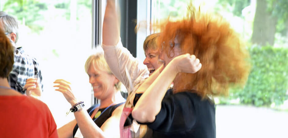 Verbeter de sfeer in je team met 3 eenvoudige stappen Verbeter de sfeer in je team met 3 eenvoudige stappen